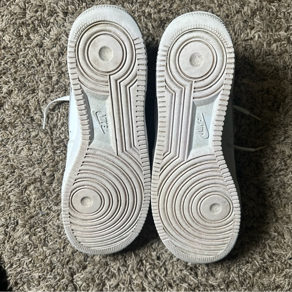 Nike Air Force 1 White Low-Top Leather Sneakers size 14 - Picture 6 of 8